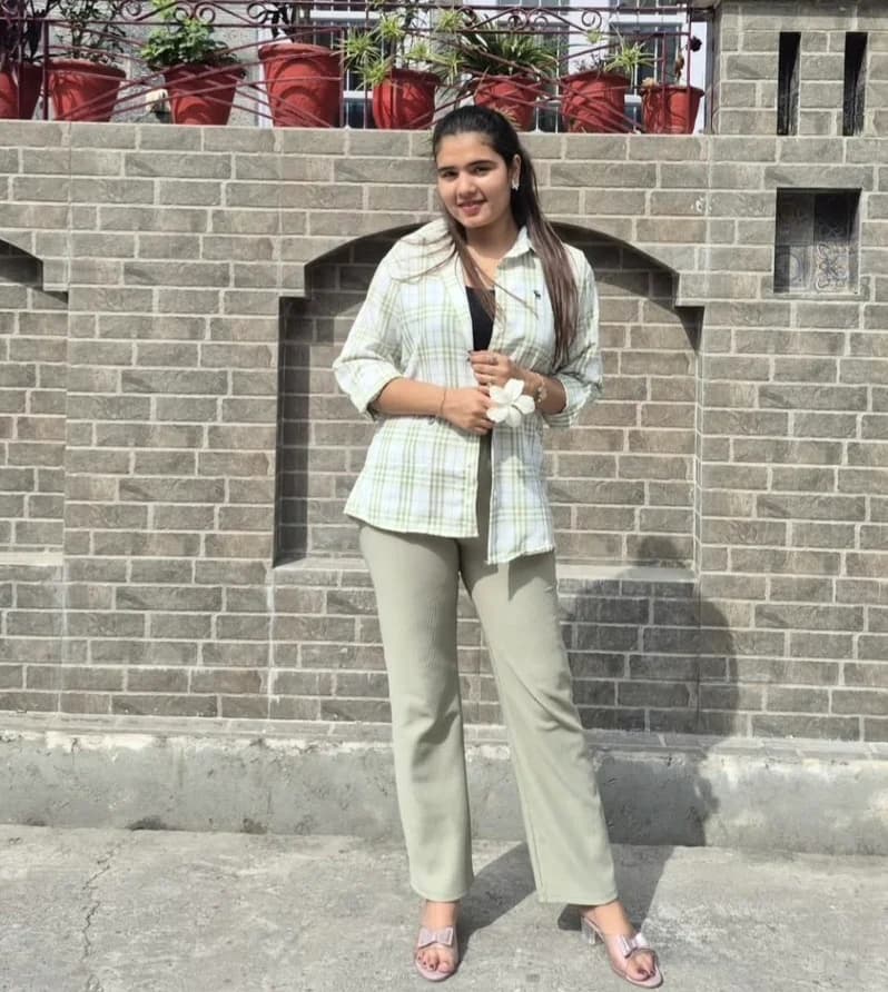 Divyanshi